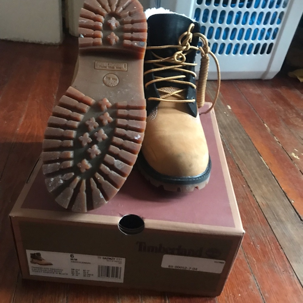 Timberland - Picture 3 of 3